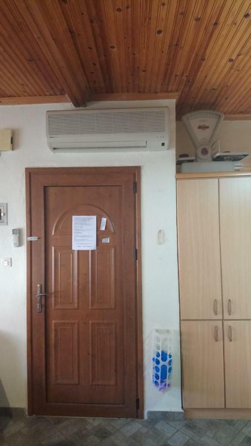 Α Lovely Home For A Summer Vacation อัสโปรวาลตา ภายนอก รูปภาพ